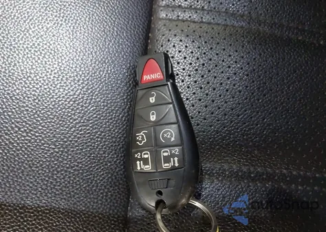 2017 Dodge Grand Caravan Gt z USA, uszkodzony, nr VIN 2C4RDGEG0HR575422